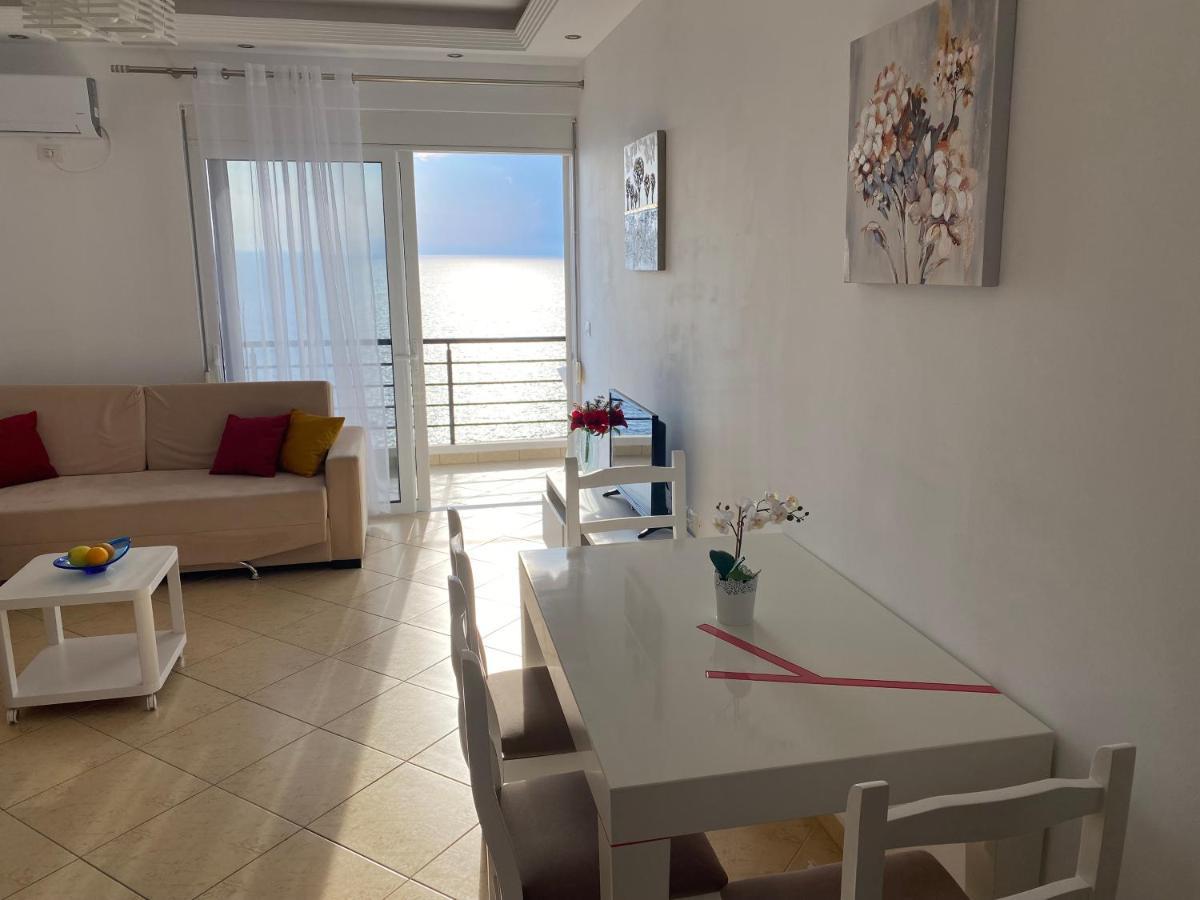 Apartment With Huge Sea View Balcony Саранда Екстер'єр фото